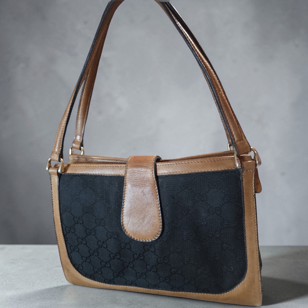 Gucci VTG Black Canvas Shoulder Bag with Brown Leather Trim And Free Bag Insert - Picture 3 of 13